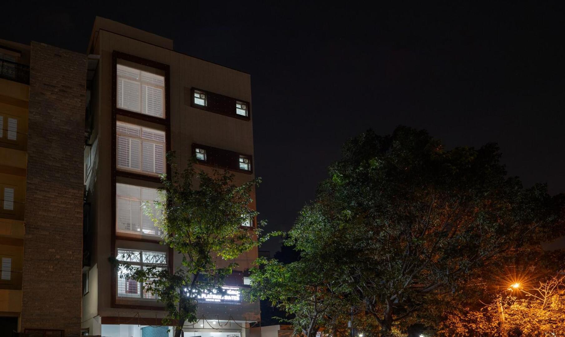 Hotel Royal Platinum Bengaluru Zewnętrze zdjęcie