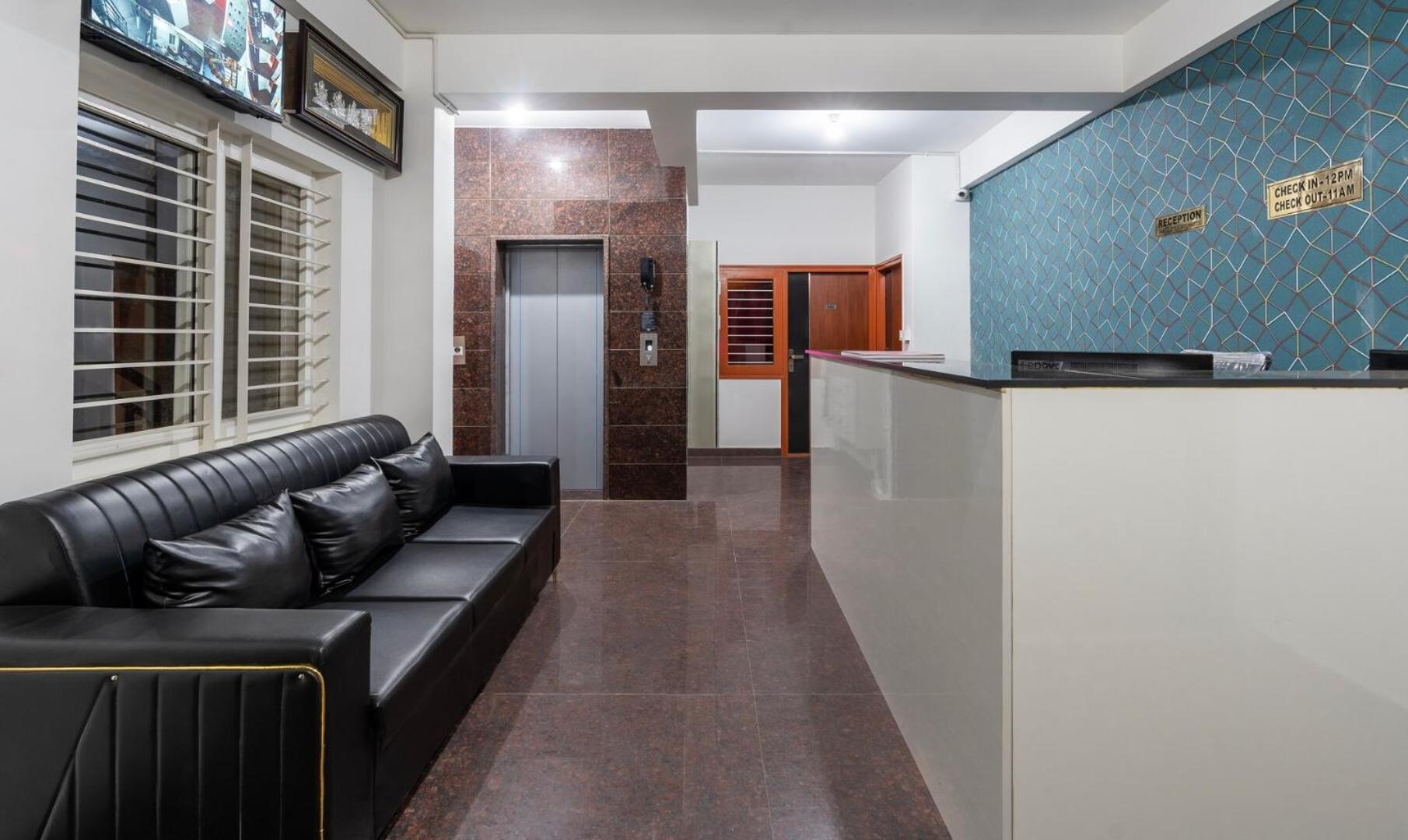 Hotel Royal Platinum Bengaluru Zewnętrze zdjęcie
