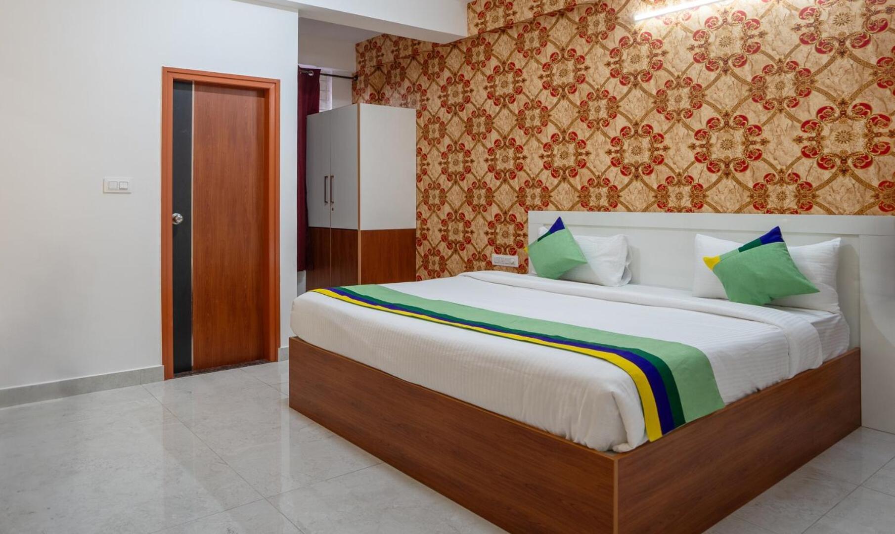 Hotel Royal Platinum Bengaluru Zewnętrze zdjęcie